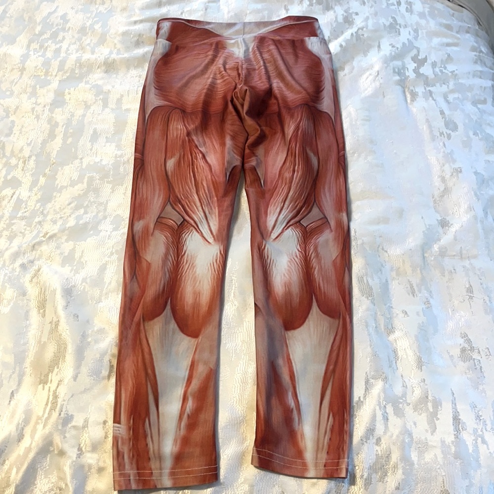 Got muscles leggings